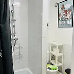 Homestay - Business & Workers