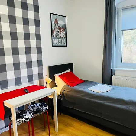 Homestay Noclegi Mosina *