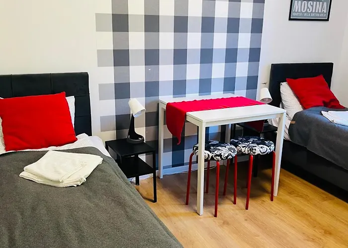 Noclegi Mosina Homestay